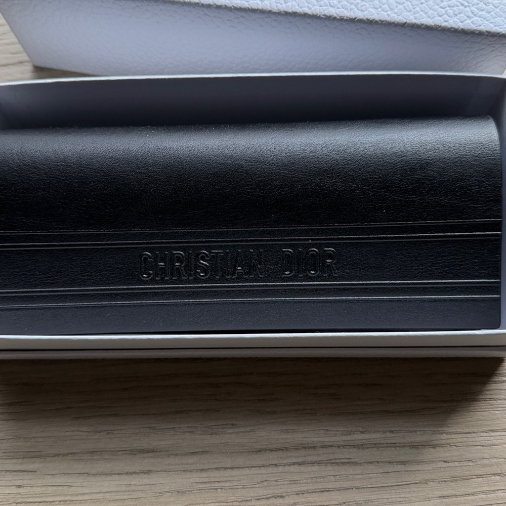 Dior Tortoise Shell Sunglasses - Picture 7 of 8